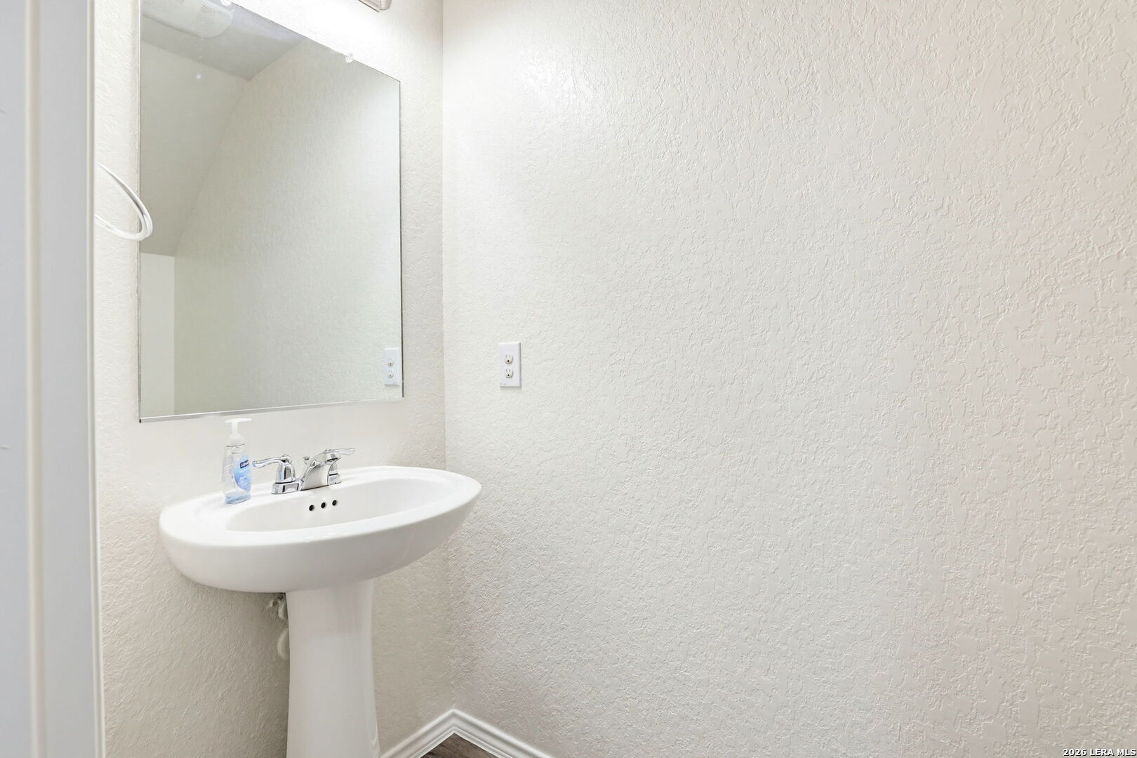 6531 Hazy Glen San Antonio TX 78218