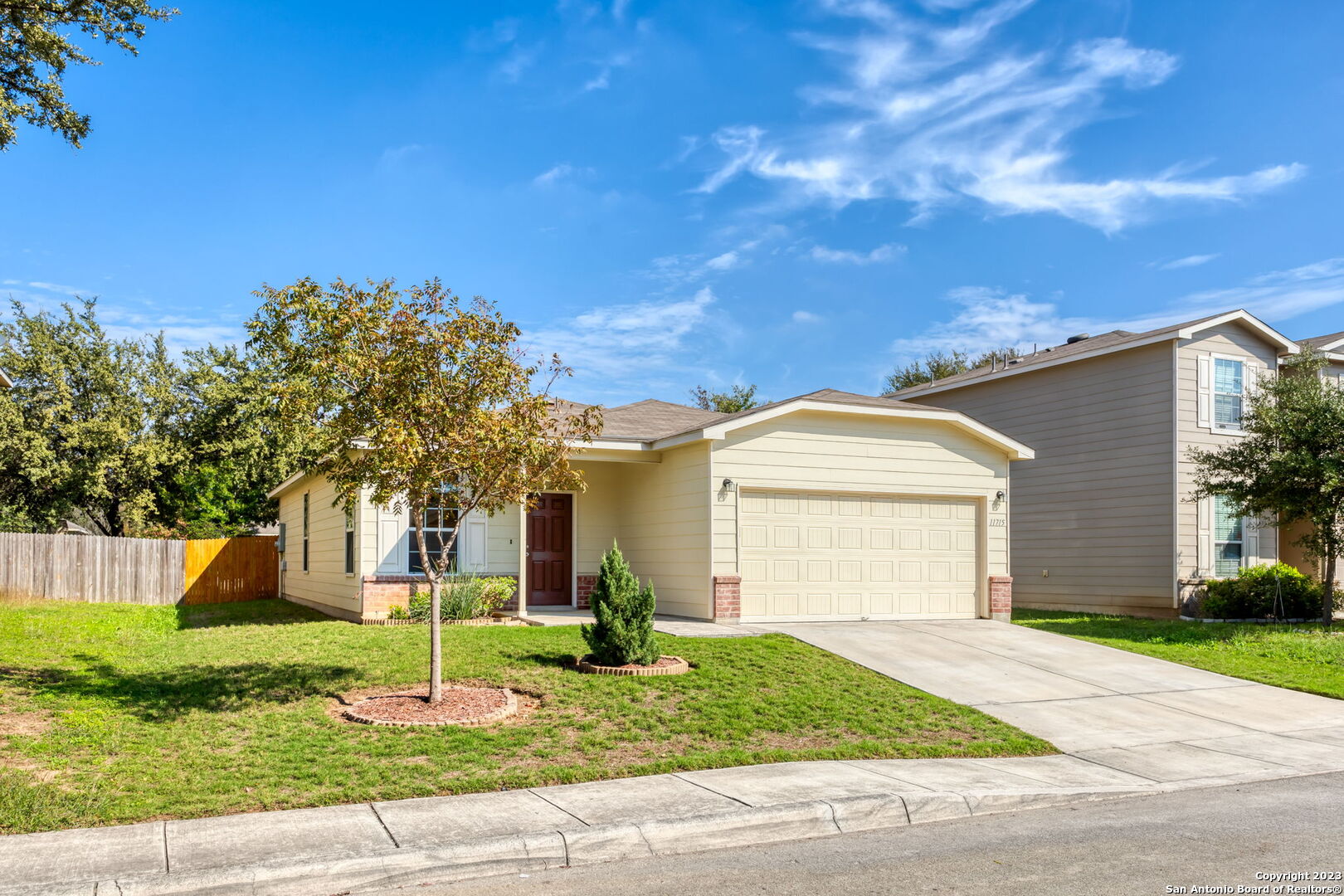 11715 Meadowood Oaks San Antonio TX 78254