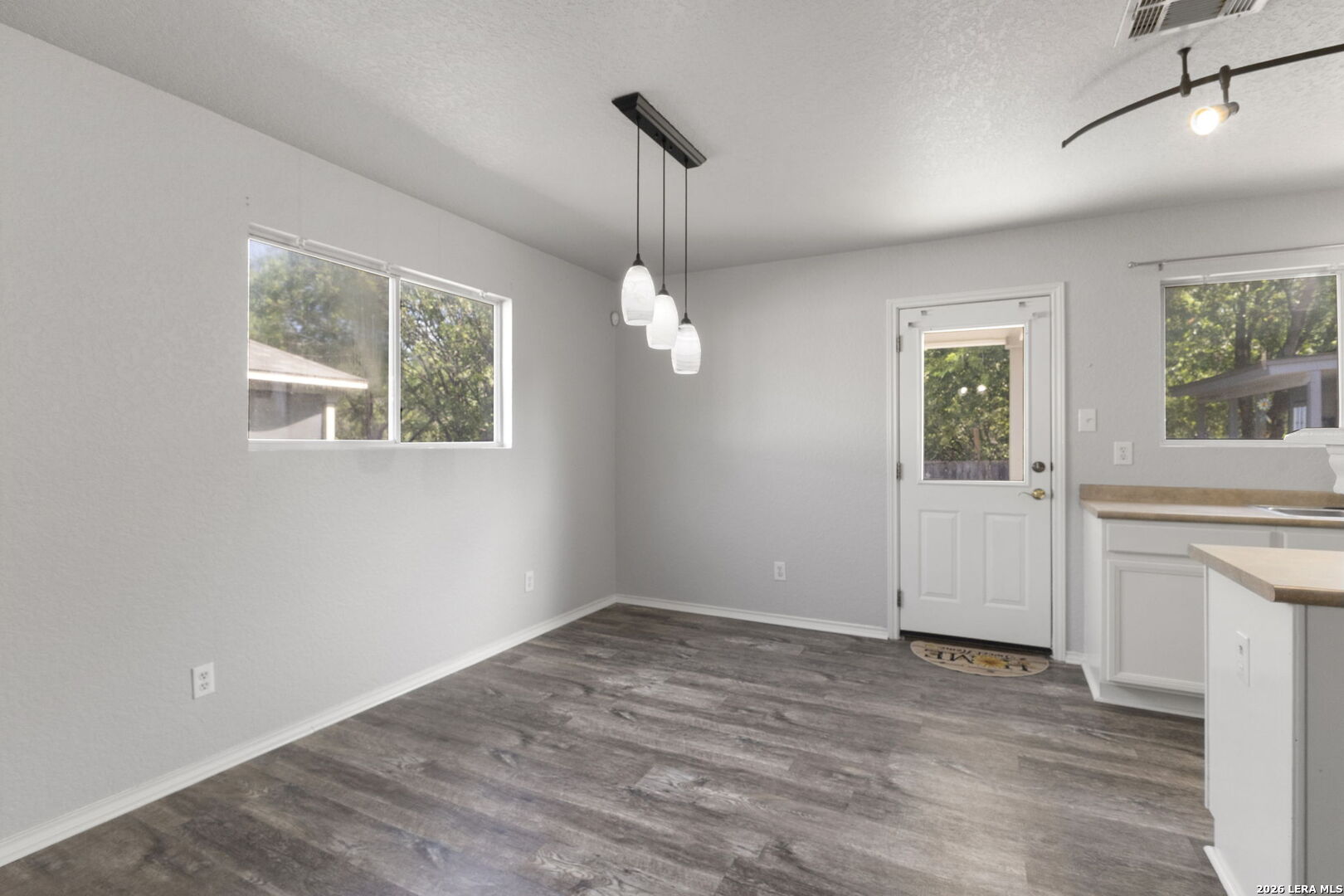 9031 Laguna Falls San Antonio TX 78251
