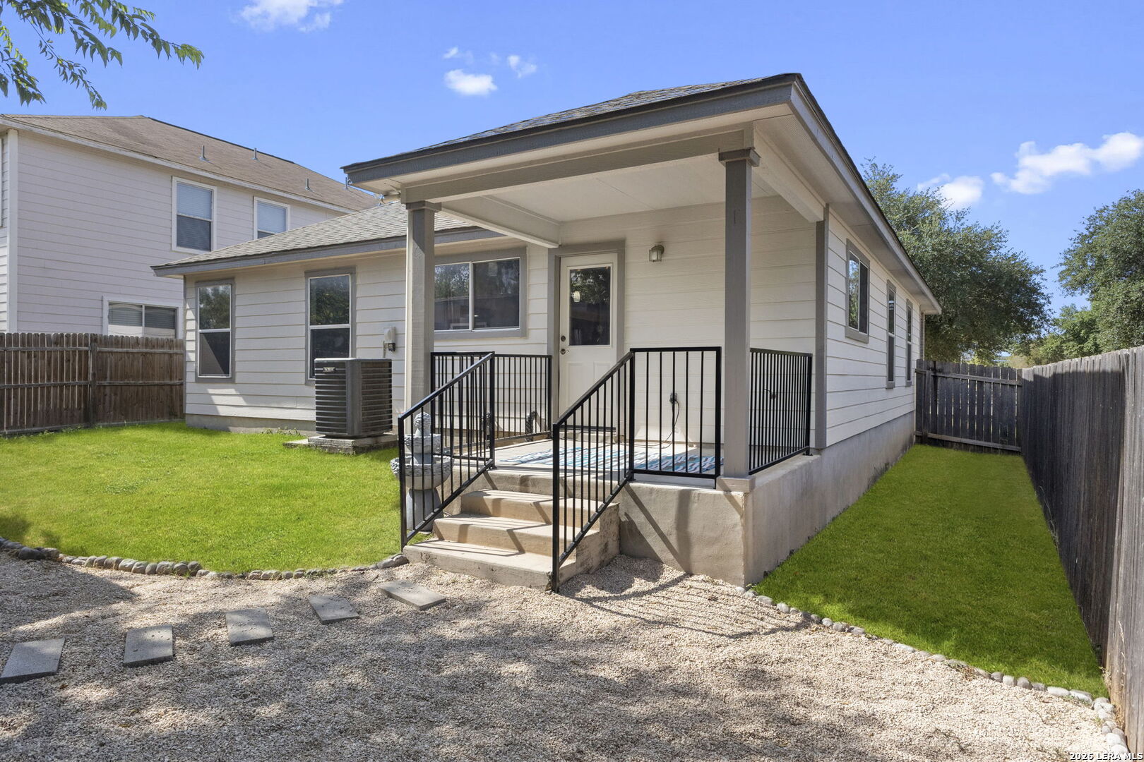 9031 Laguna Falls San Antonio TX 78251