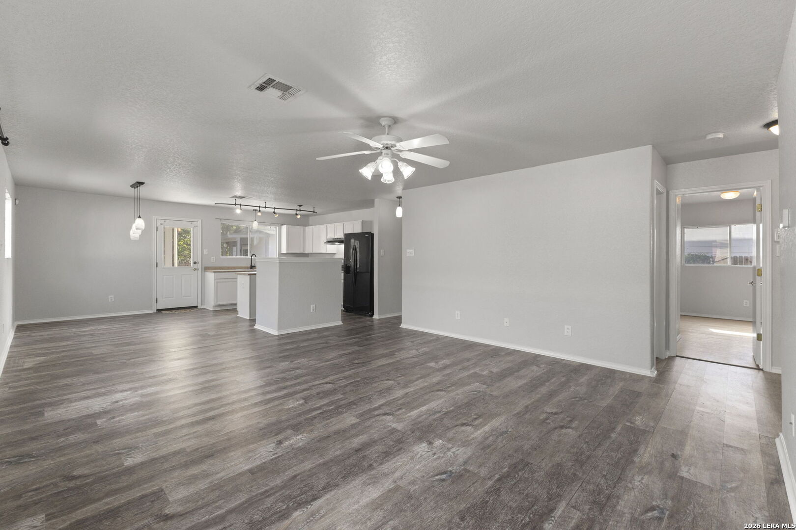 9031 Laguna Falls San Antonio TX 78251