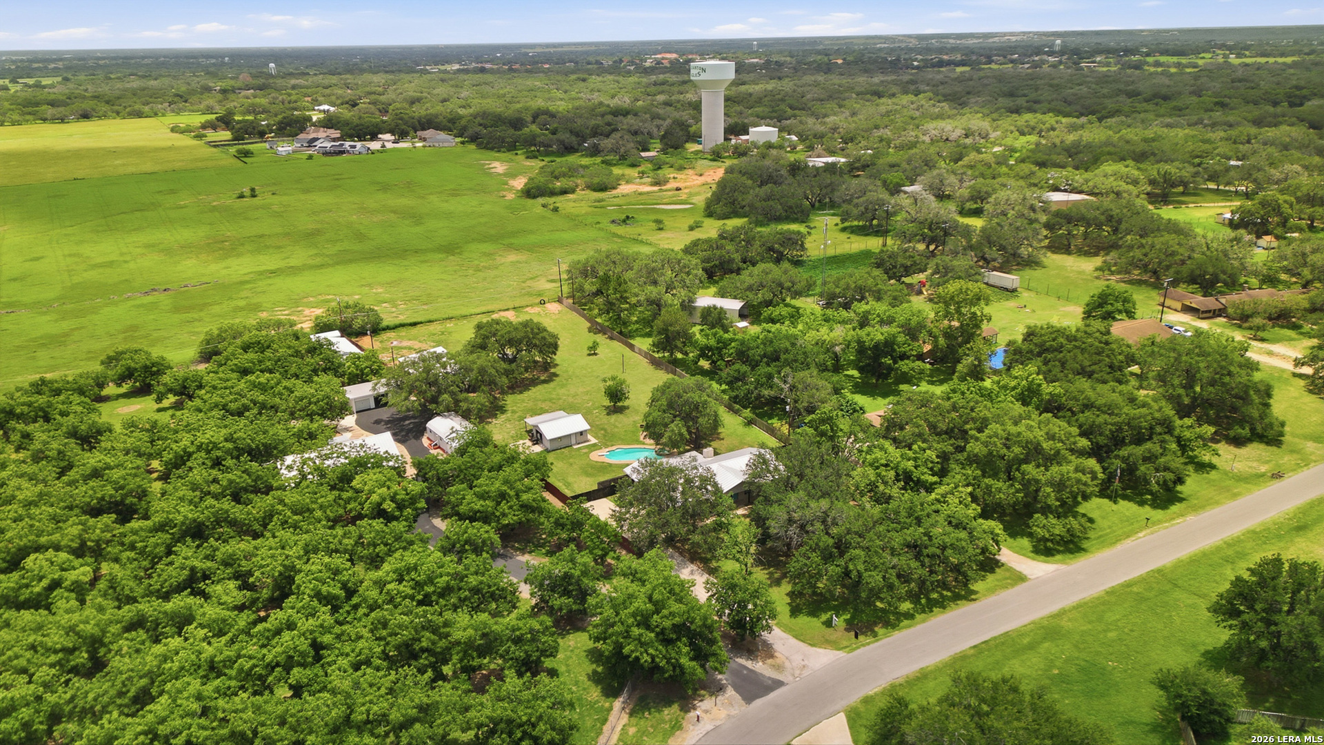 111 Deer Run Pleasanton TX 78064