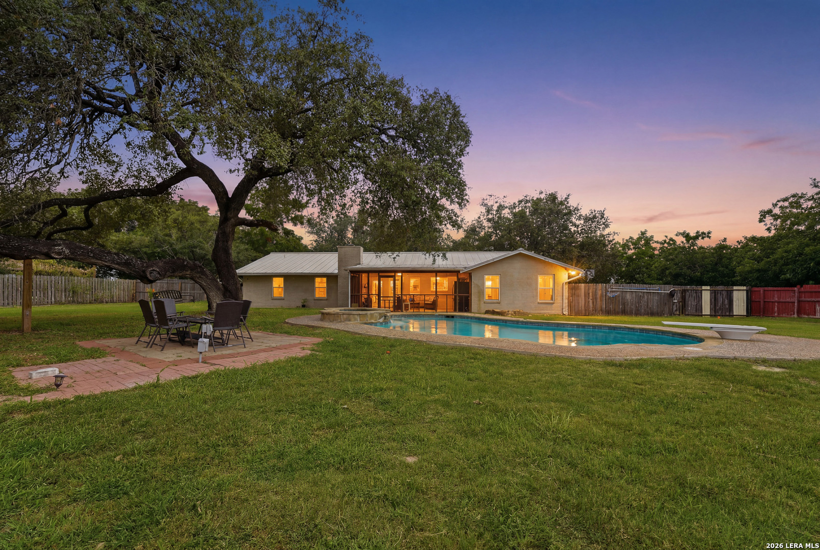 111 Deer Run Pleasanton TX 78064
