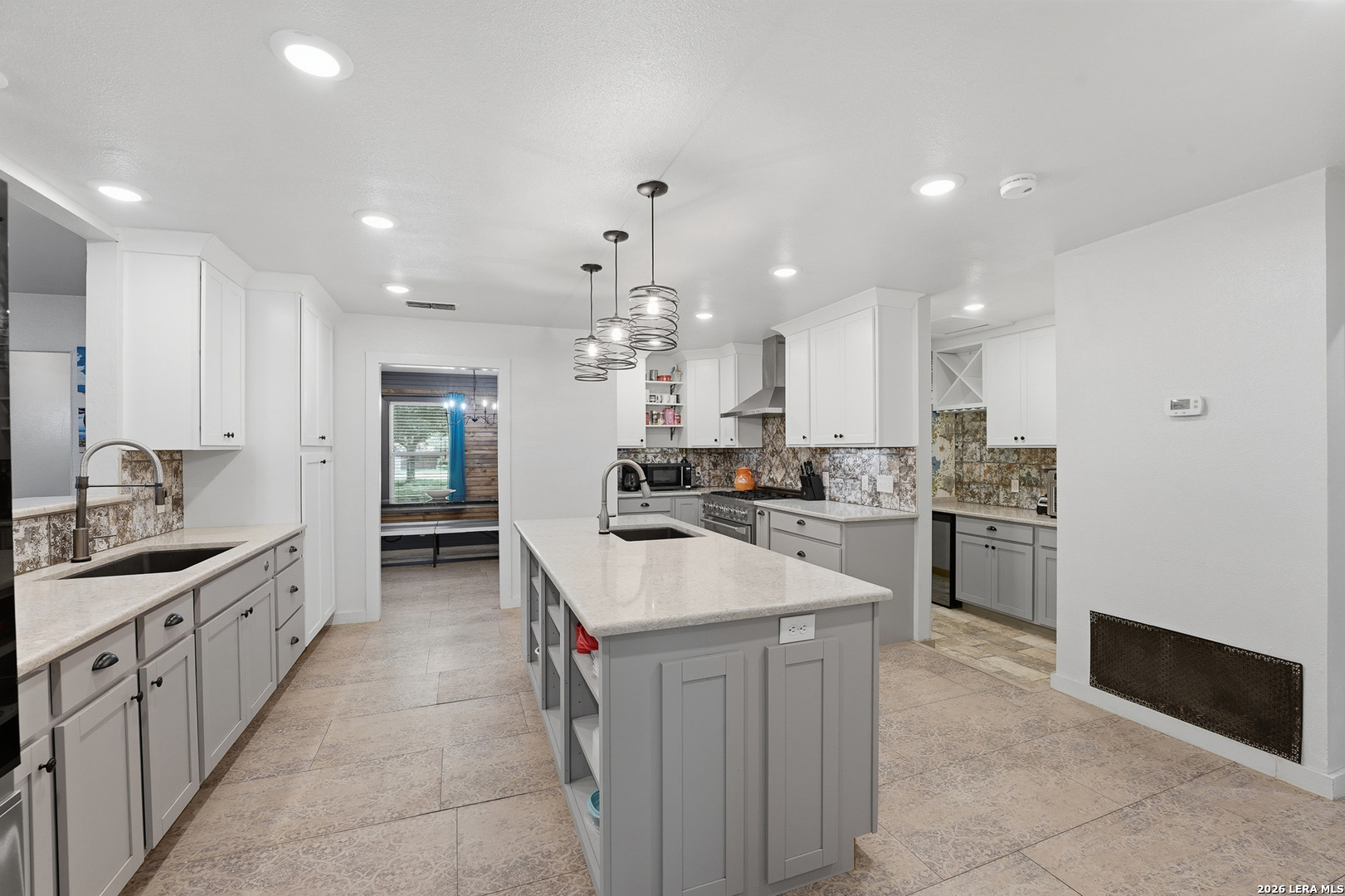 111 Deer Run Pleasanton TX 78064