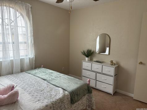 703 N 9th Carrizo Springs TX 78834
