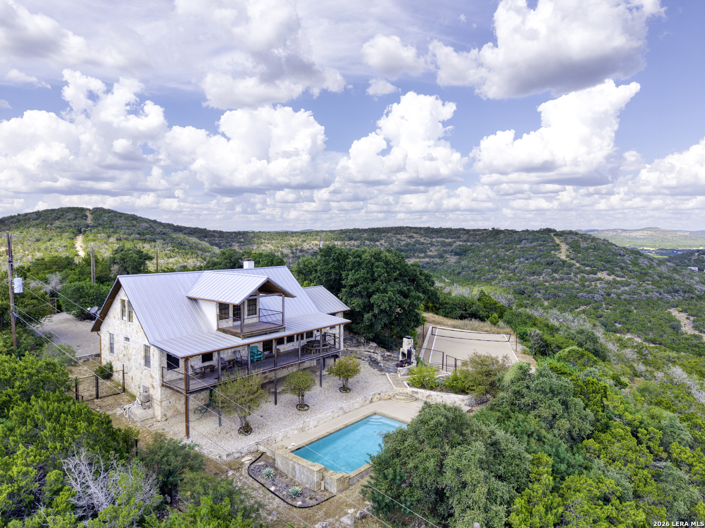 360 Bluebonnet Concan TX 78838