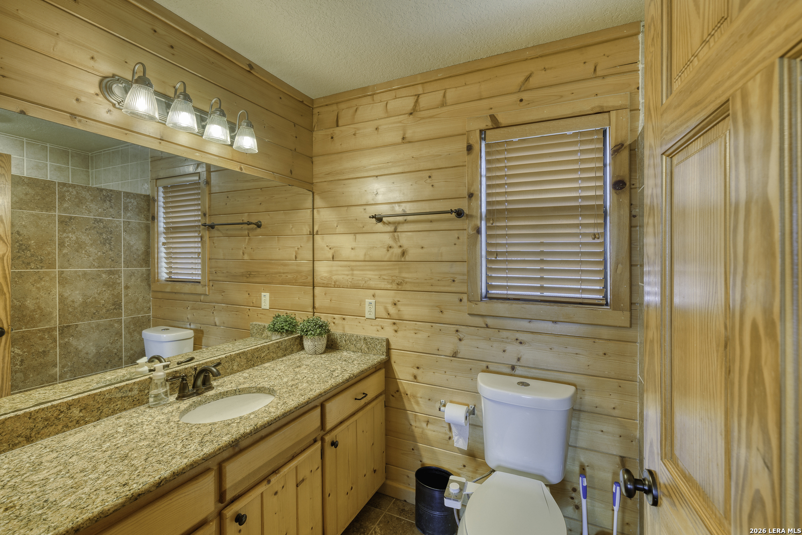 360 Bluebonnet Concan TX 78838