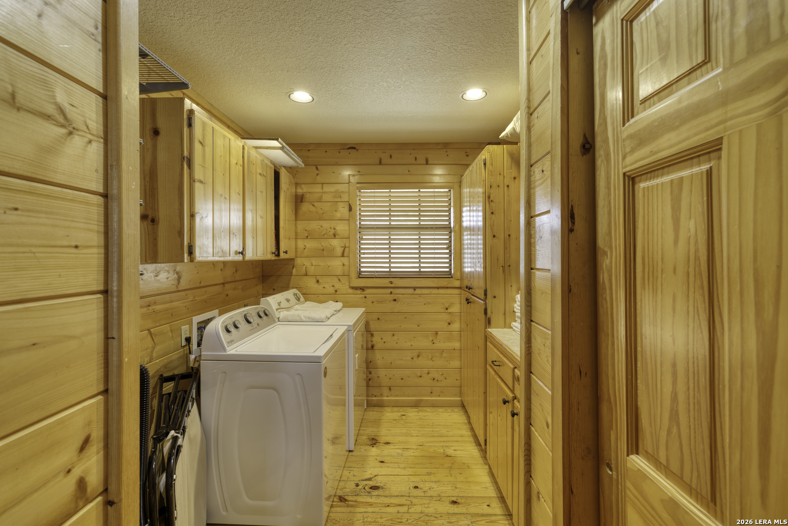 360 Bluebonnet Concan TX 78838