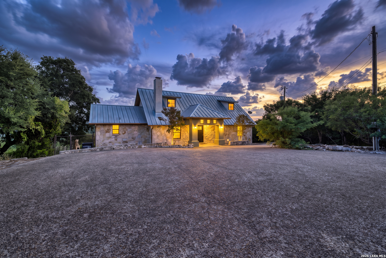 360 Bluebonnet Concan TX 78838