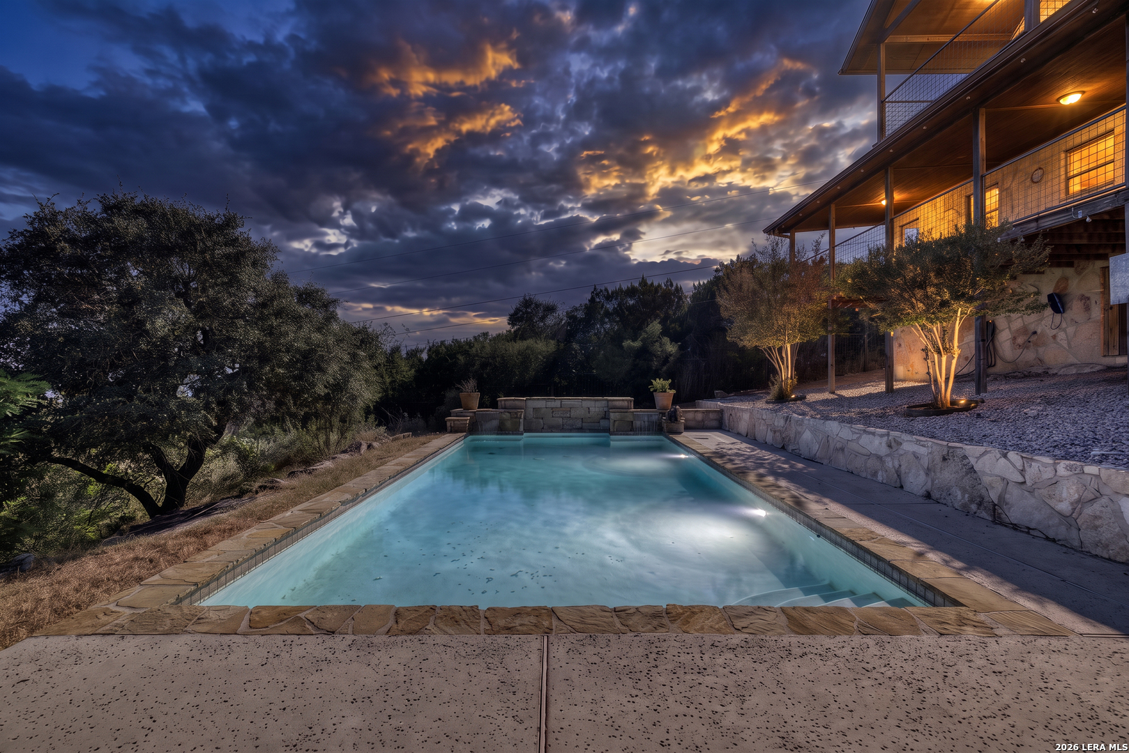 360 Bluebonnet Concan TX 78838