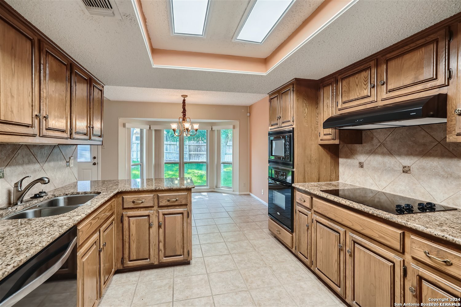 16200 Silver Spur San Antonio TX 78232
