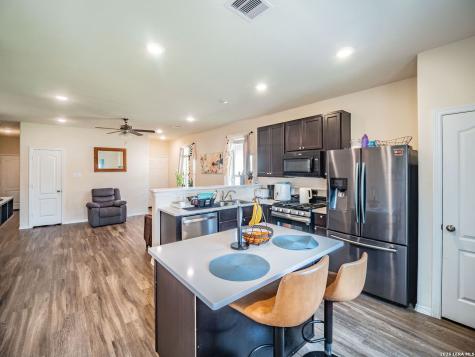 13247 Montane Manor Lane Houston TX 77044