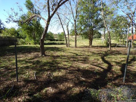 11957 Kearney Road Atascosa TX 78002