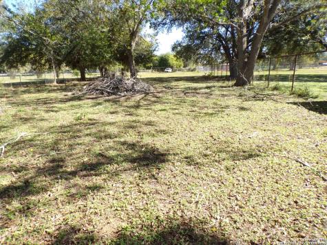 11957 Kearney Road Atascosa TX 78002