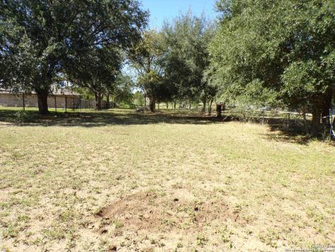 11957 Kearney Road Atascosa TX 78002