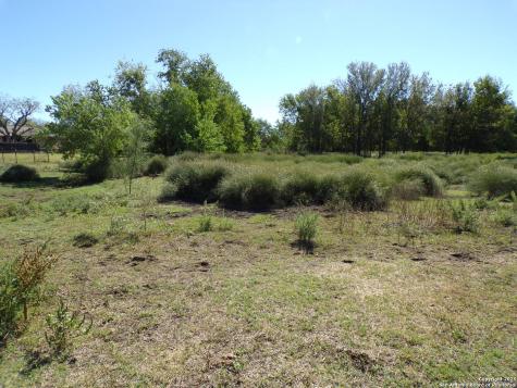 11957 Kearney Road Atascosa TX 78002