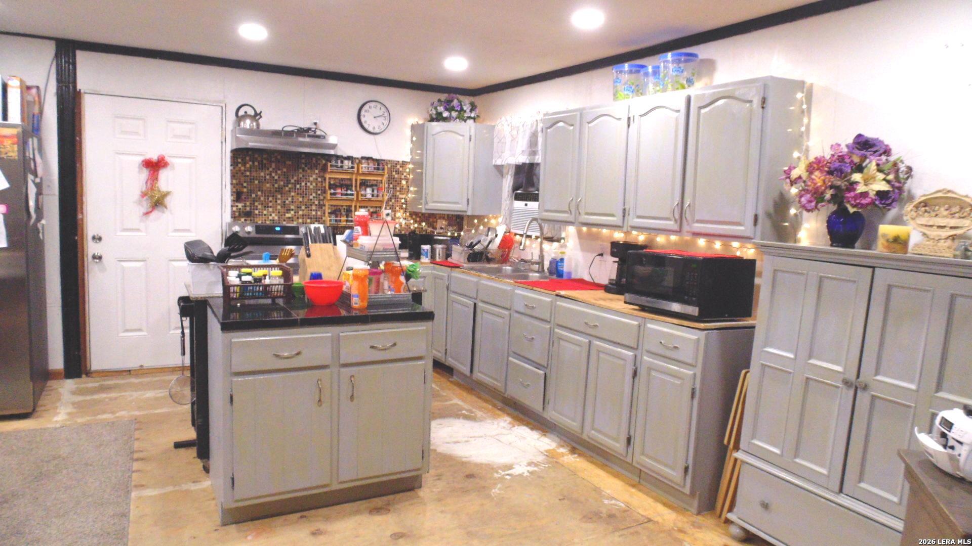 722 Marbauch San Antonio TX 78237
