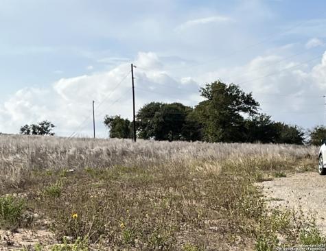 613 Forest Lane La Vernia TX 78121