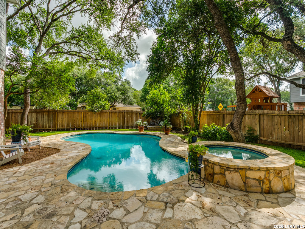 2034 Oak Dew San Antonio TX 78232