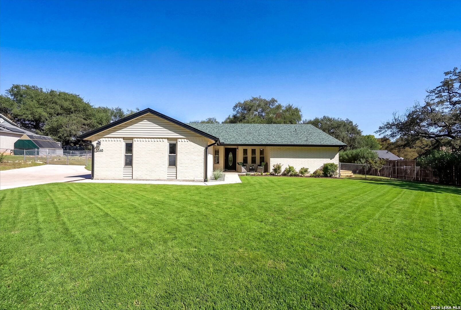 1260 Flaming Oak Drive New Braunfels TX 78132
