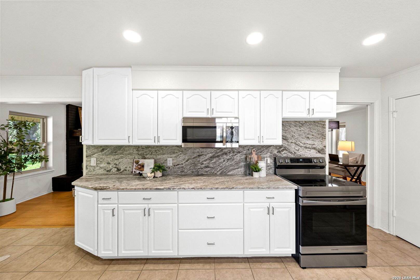 1260 Flaming Oak Drive New Braunfels TX 78132