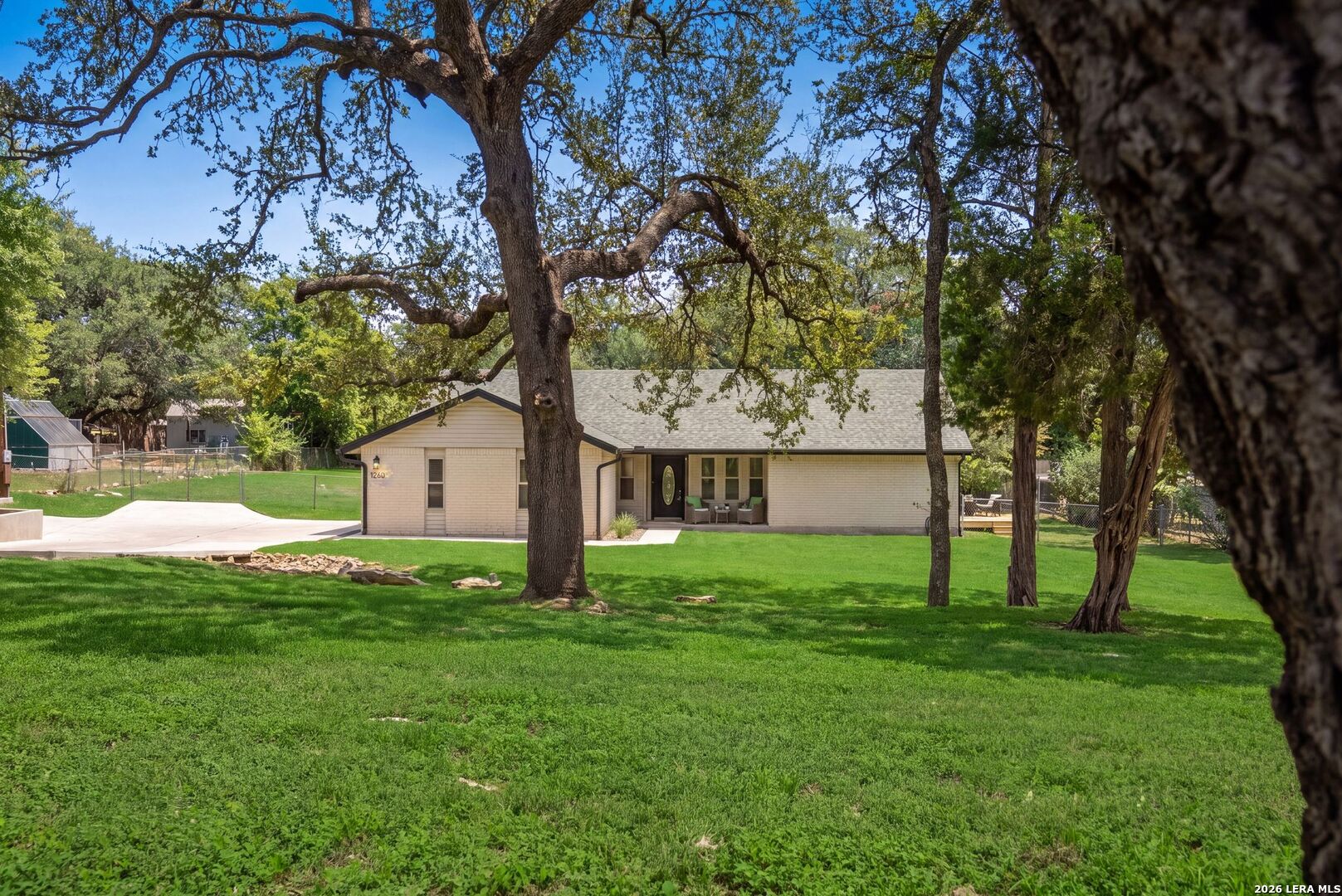 1260 Flaming Oak Drive New Braunfels TX 78132