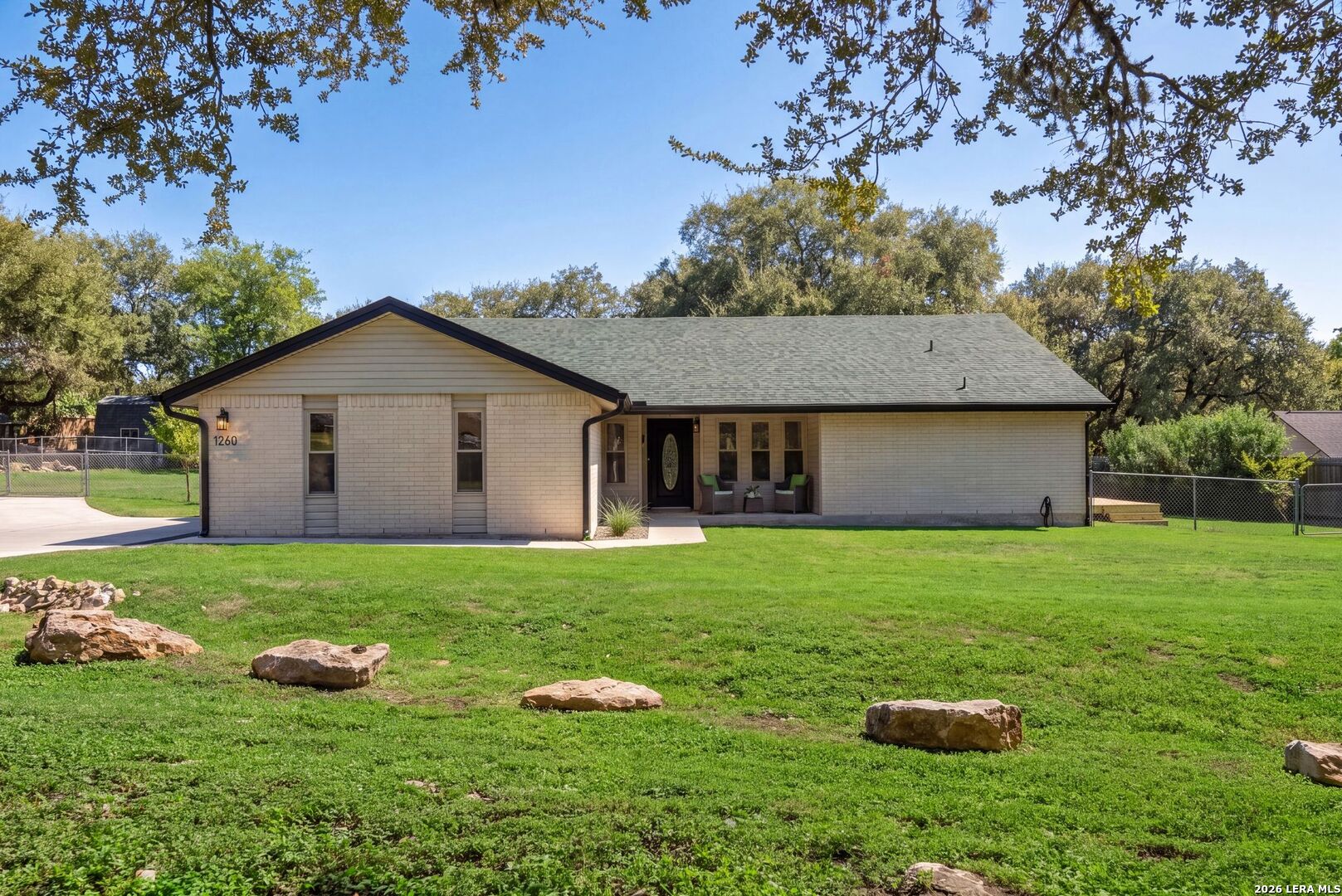 1260 Flaming Oak Drive New Braunfels TX 78132