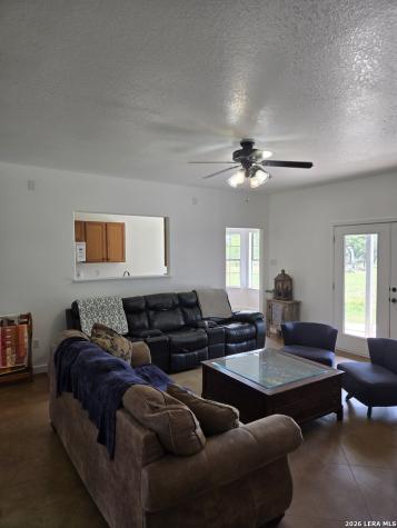 124 Elm Country Drive La Vernia TX 78121