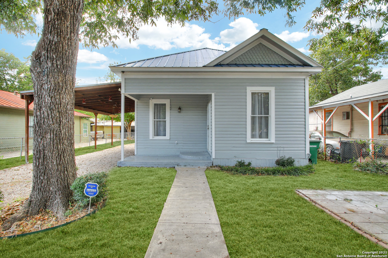 517 S Navidad Street San Antonio TX 78207