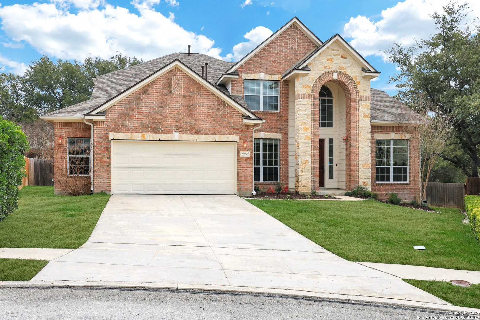 9706 Lockberry Lane San Antonio TX 78251
