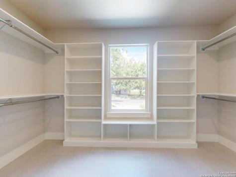 130 Larchmont Drive San Antonio TX 78209