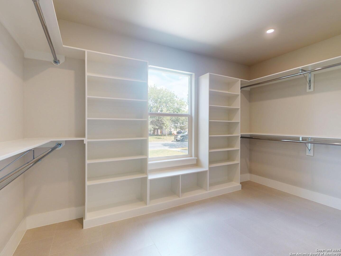 130 Larchmont Drive San Antonio TX 78209