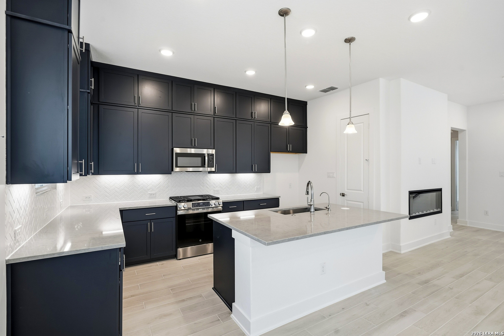 6464 Babcock Road #706 San Antonio TX 78249