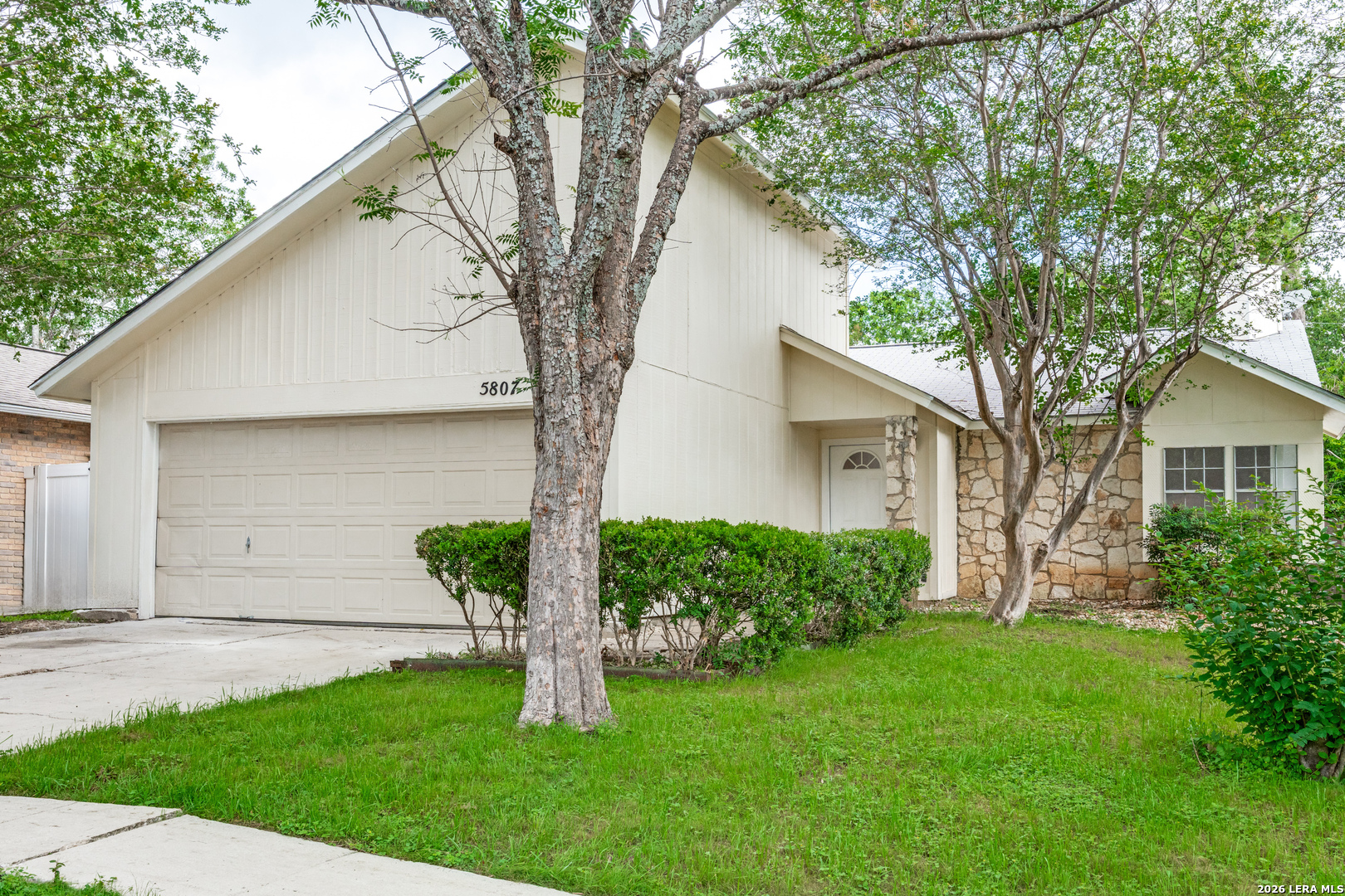 5807 Larkdale Drive San Antonio TX 78233