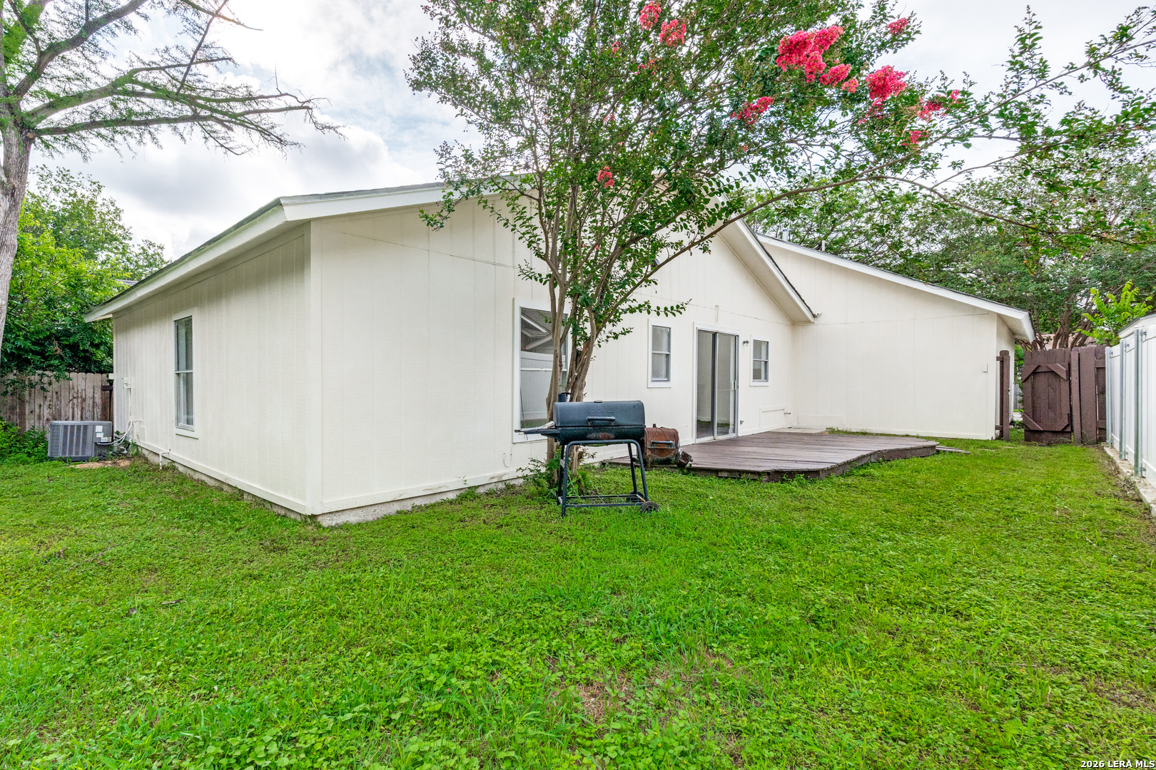 5807 Larkdale Drive San Antonio TX 78233