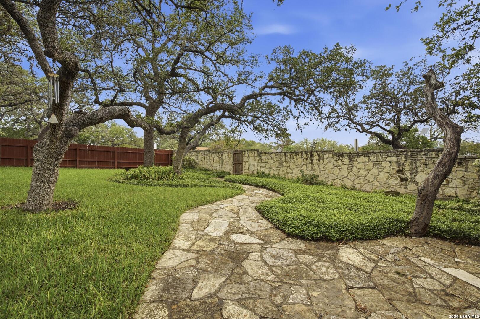 2031 Encino Vista San Antonio TX 78259