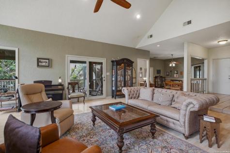2031 Encino Vista San Antonio TX 78259