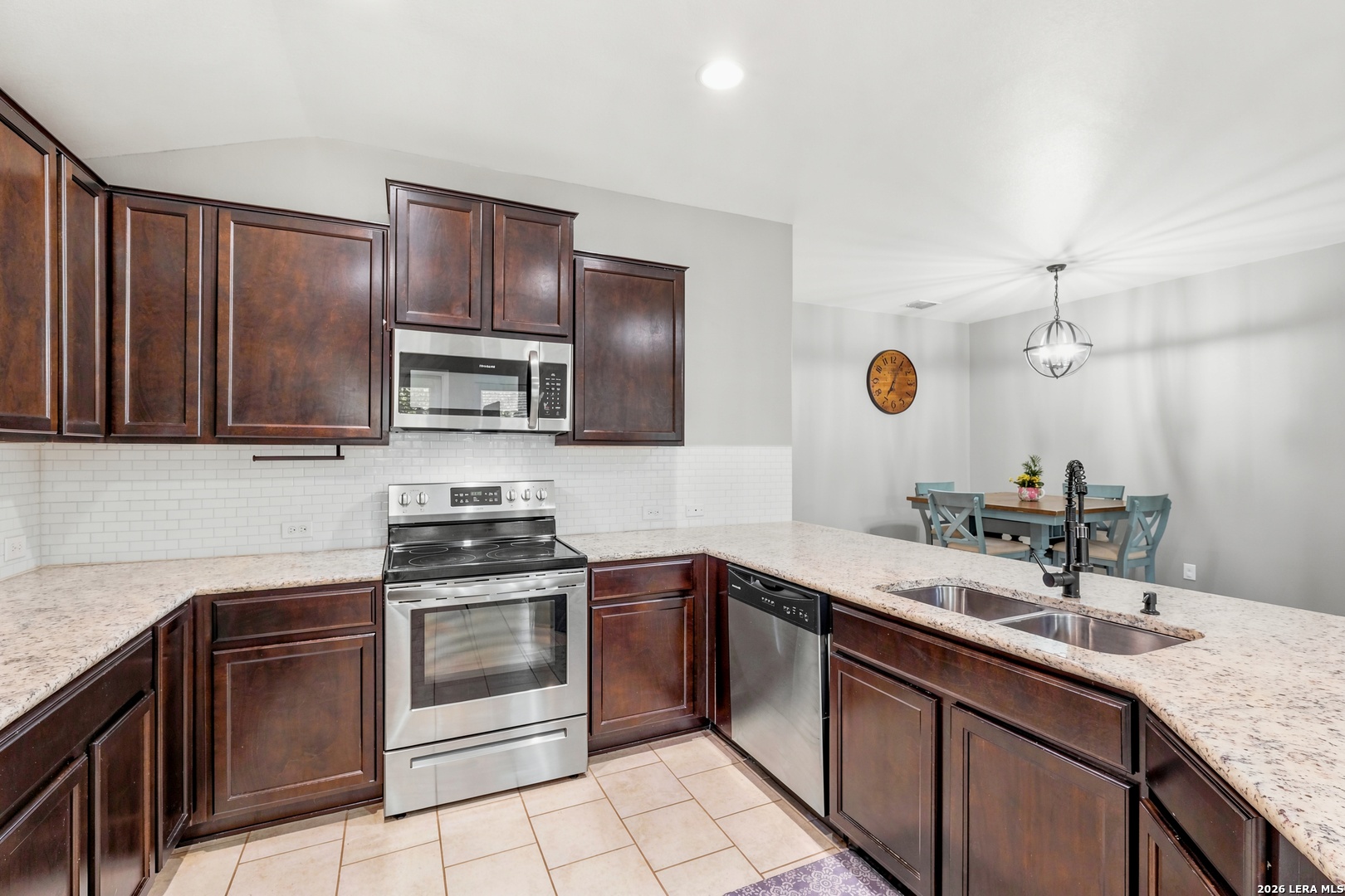 12014 Sapphire River San Antonio TX 78245