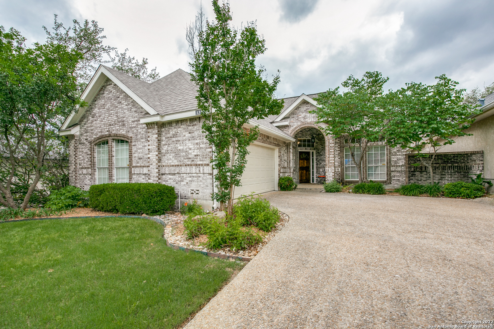 1307 Thrush Ridge San Antonio TX 78248