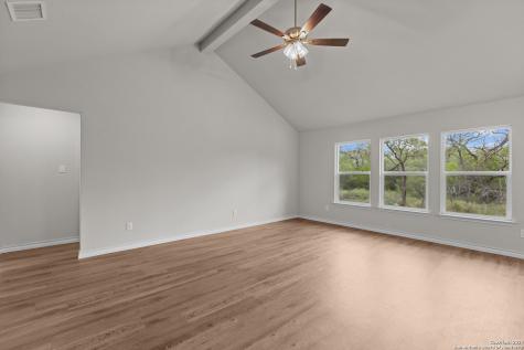 117 Sylas Hayes Loop Pleasanton TX 78064