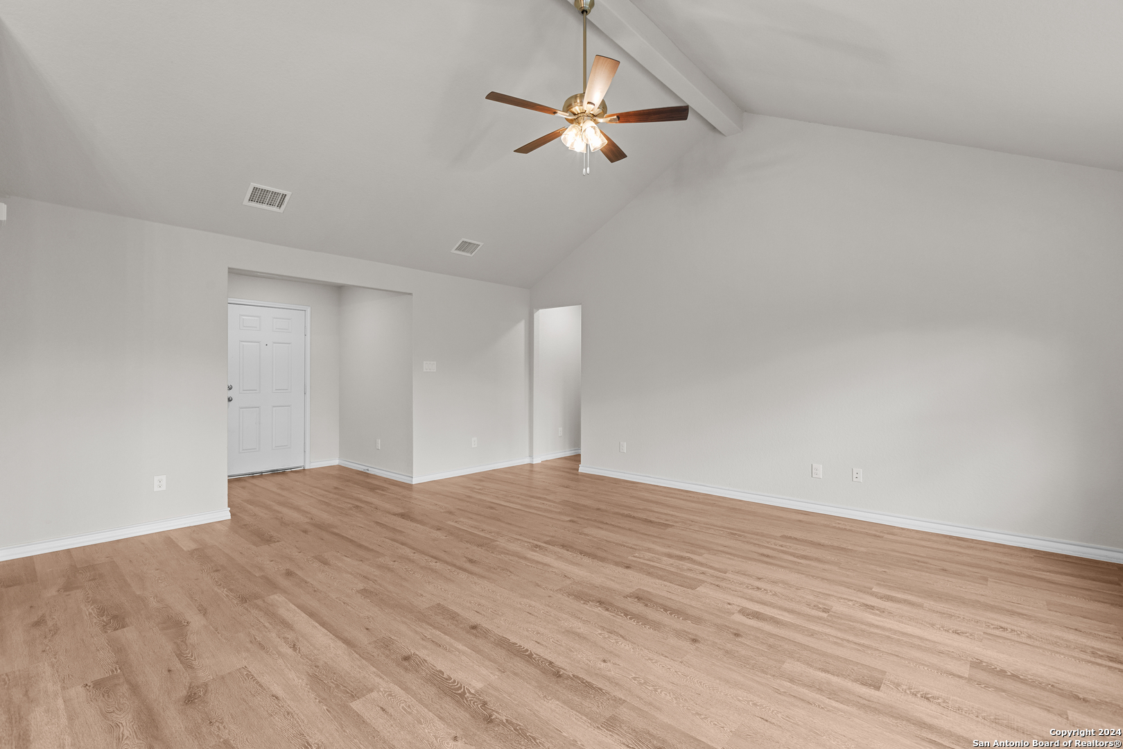 117 Sylas Hayes Loop Pleasanton TX 78064