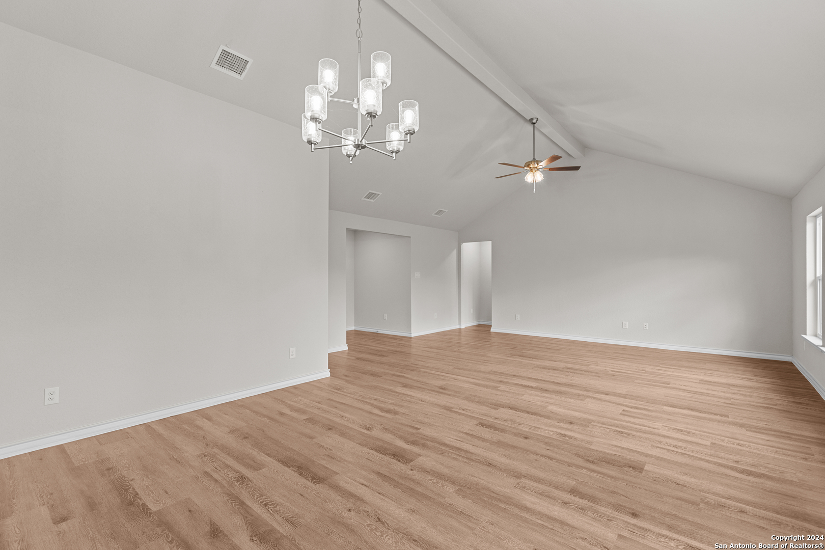 117 Sylas Hayes Loop Pleasanton TX 78064