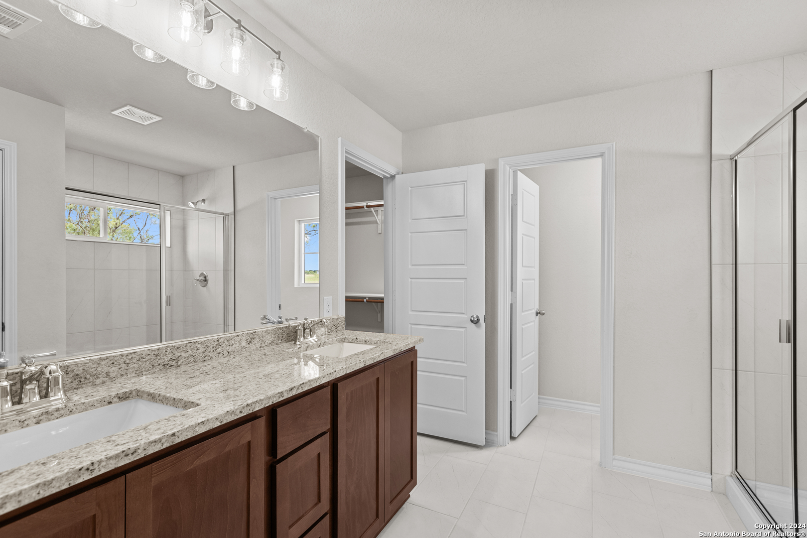 117 Sylas Hayes Loop Pleasanton TX 78064