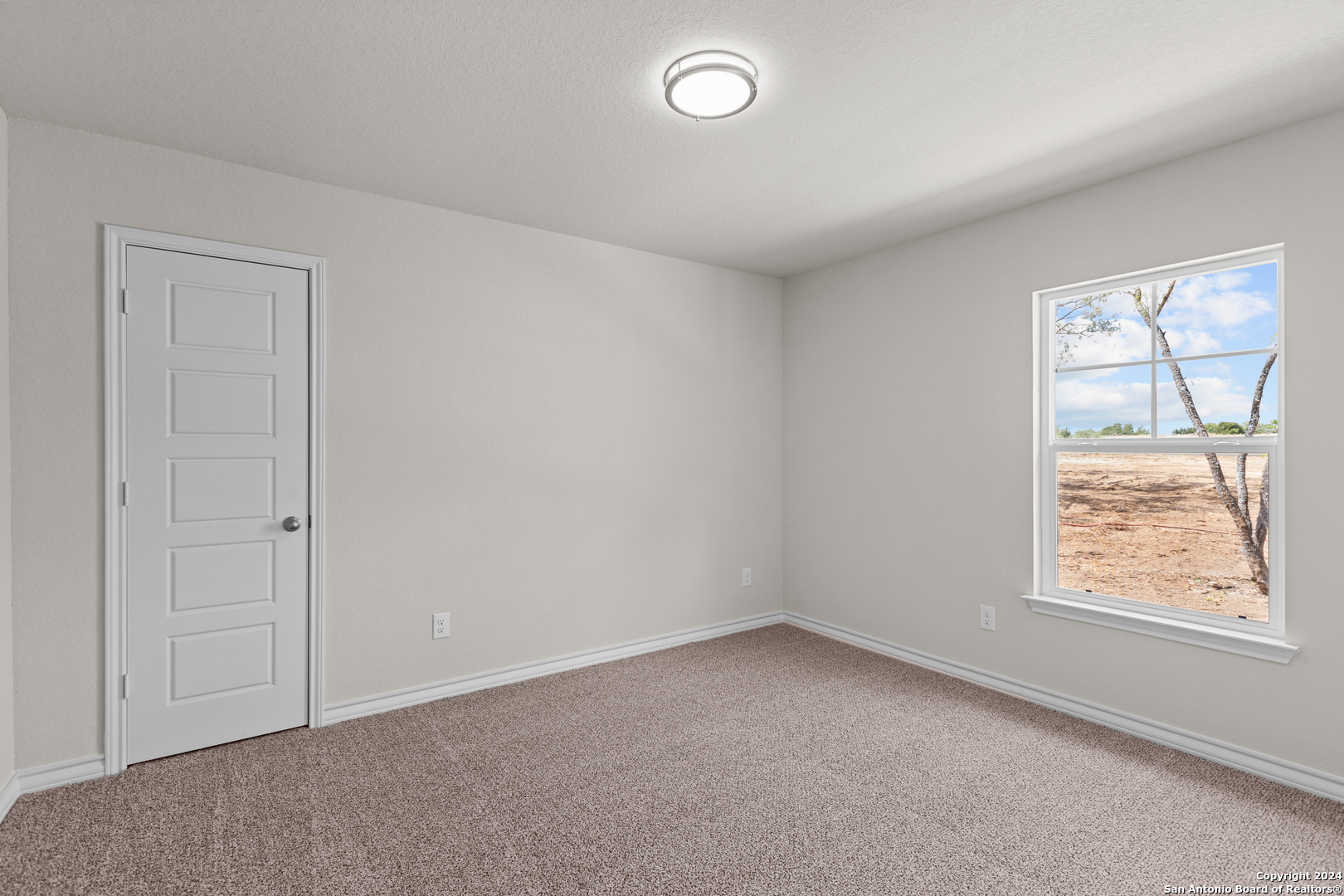 117 Sylas Hayes Loop Pleasanton TX 78064