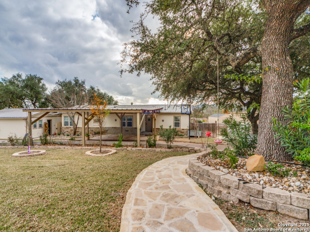 705 Walnut Way Boerne TX 78006
