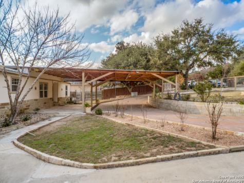 705 Walnut Way Boerne TX 78006