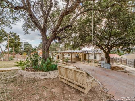705 Walnut Way Boerne TX 78006