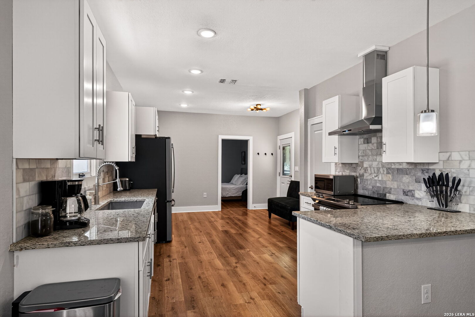 407 E Courtland Place San Antonio TX 78212