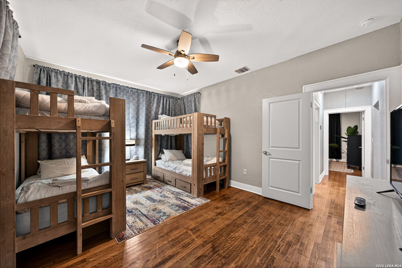 407 E Courtland Place San Antonio TX 78212