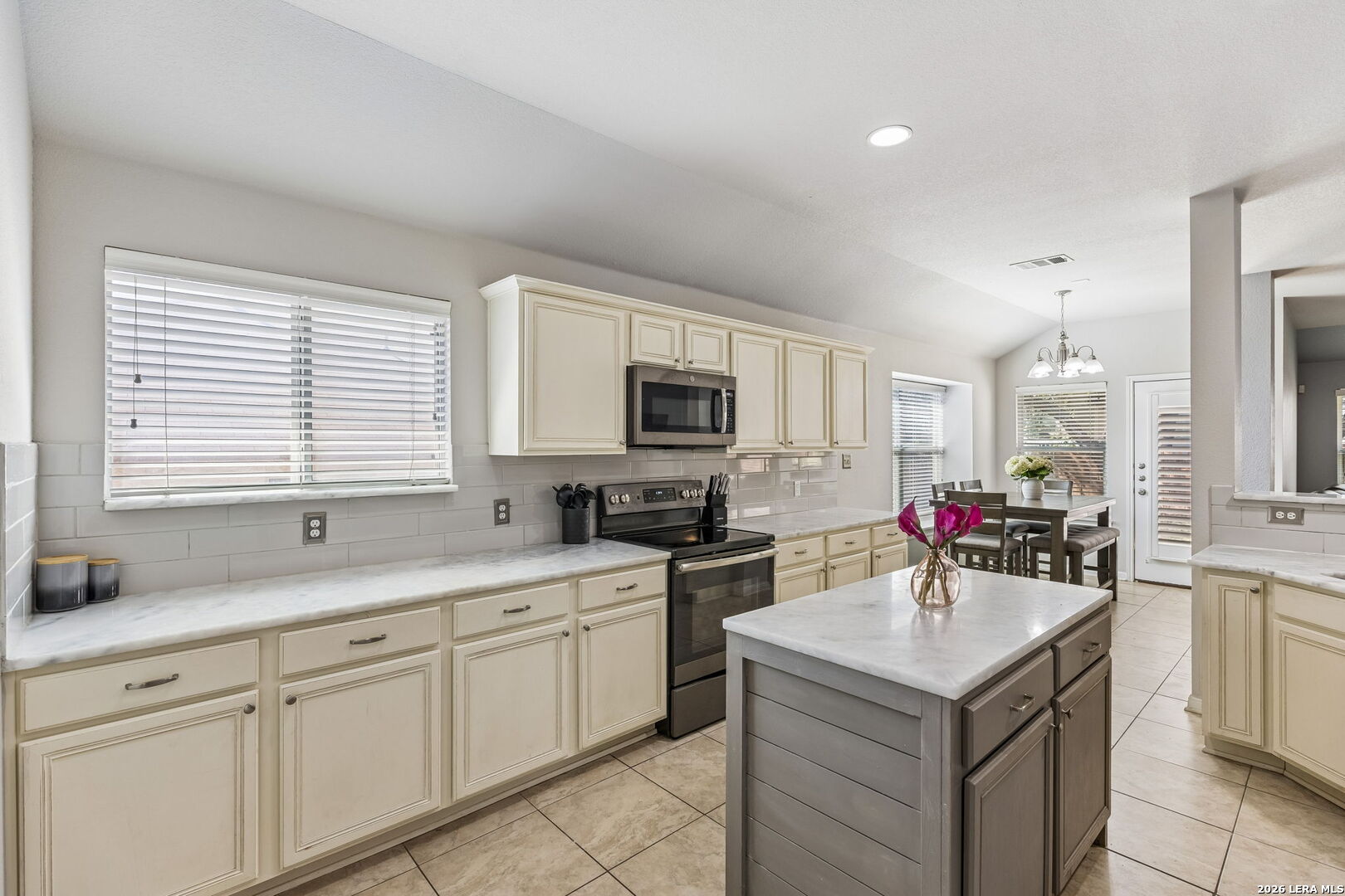 22307 Mesa Butte San Antonio TX 78258